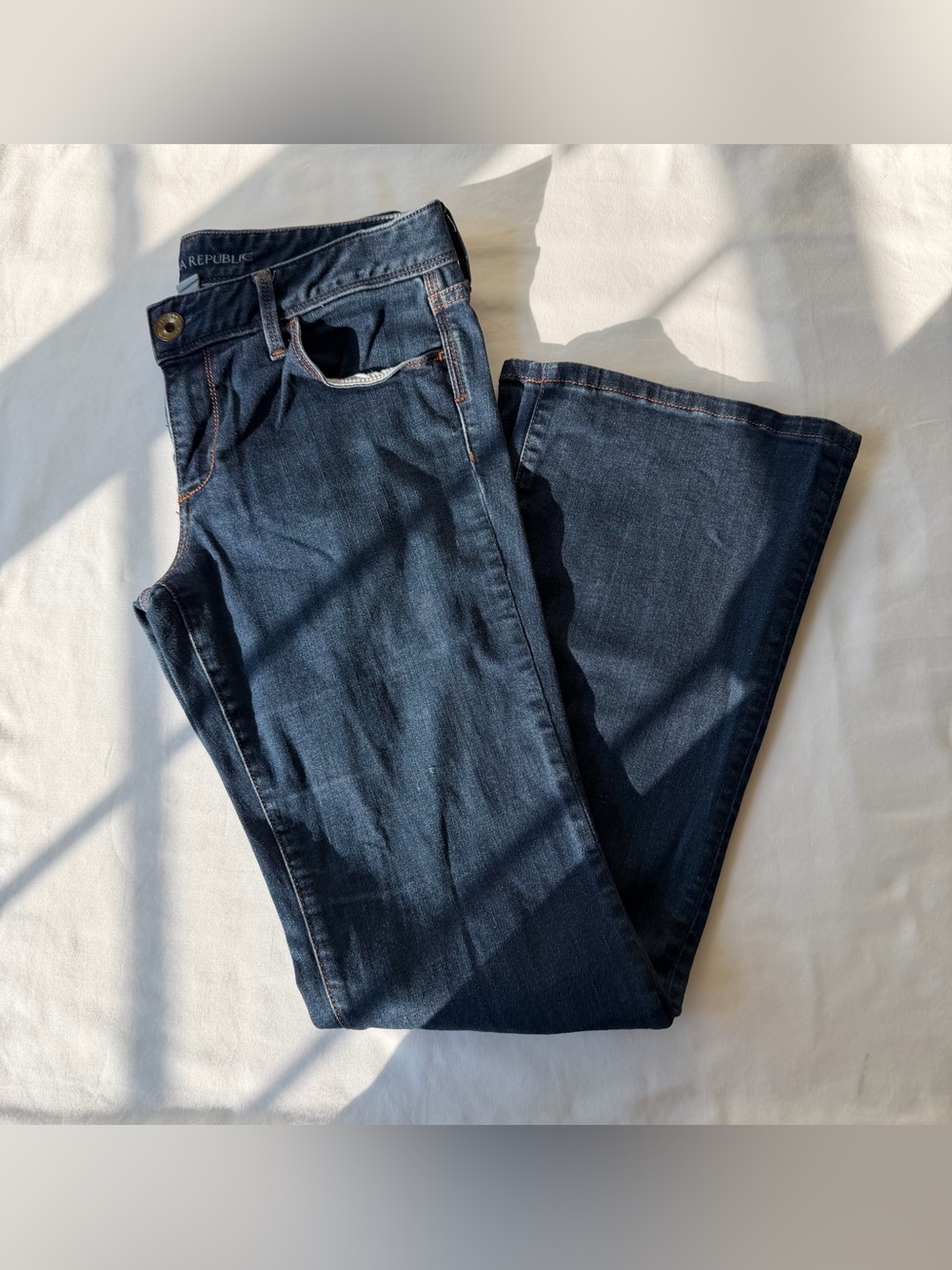 Banana Republic Women’s Dark Wash Bootcut Jeans Size 27 Petite